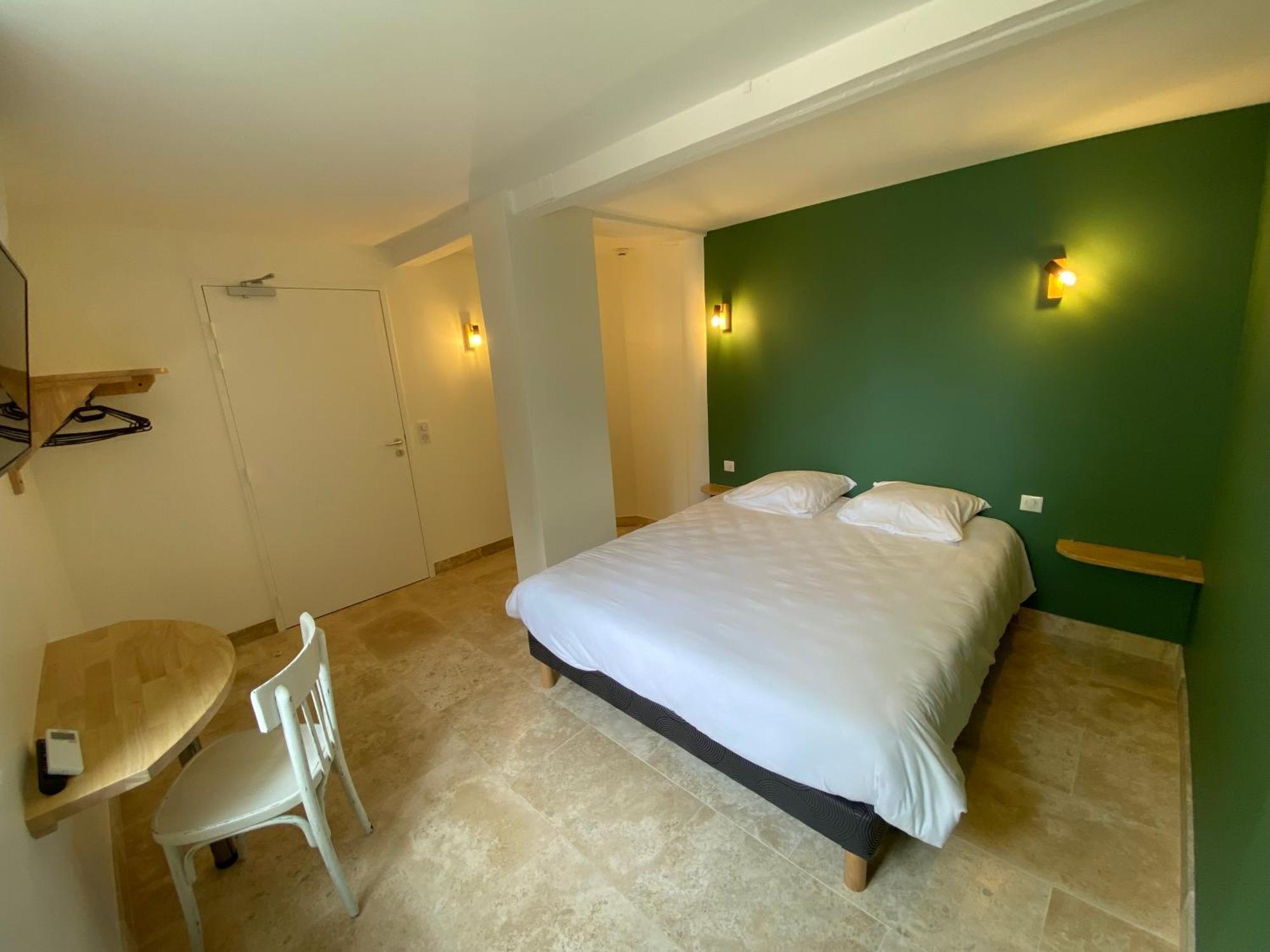 La Clef Des Champs Hotel Jugeals-Nazareth Phòng bức ảnh