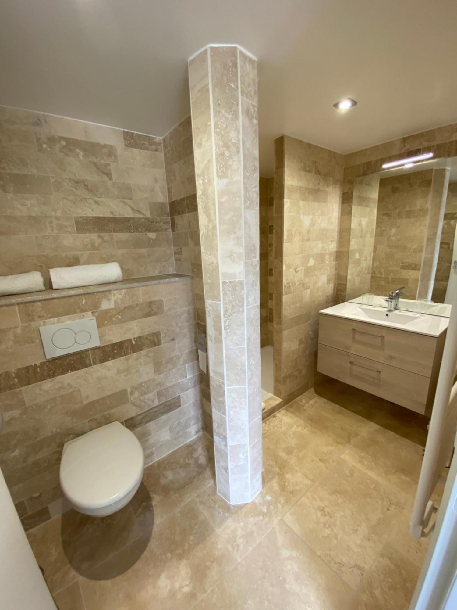La Clef Des Champs Hotel Jugeals-Nazareth Phòng bức ảnh
