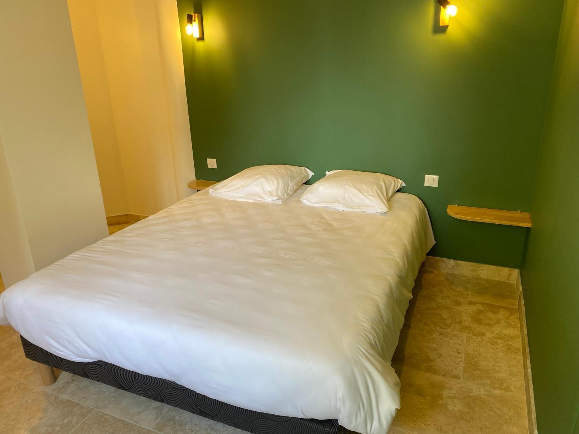 La Clef Des Champs Hotel Jugeals-Nazareth Phòng bức ảnh